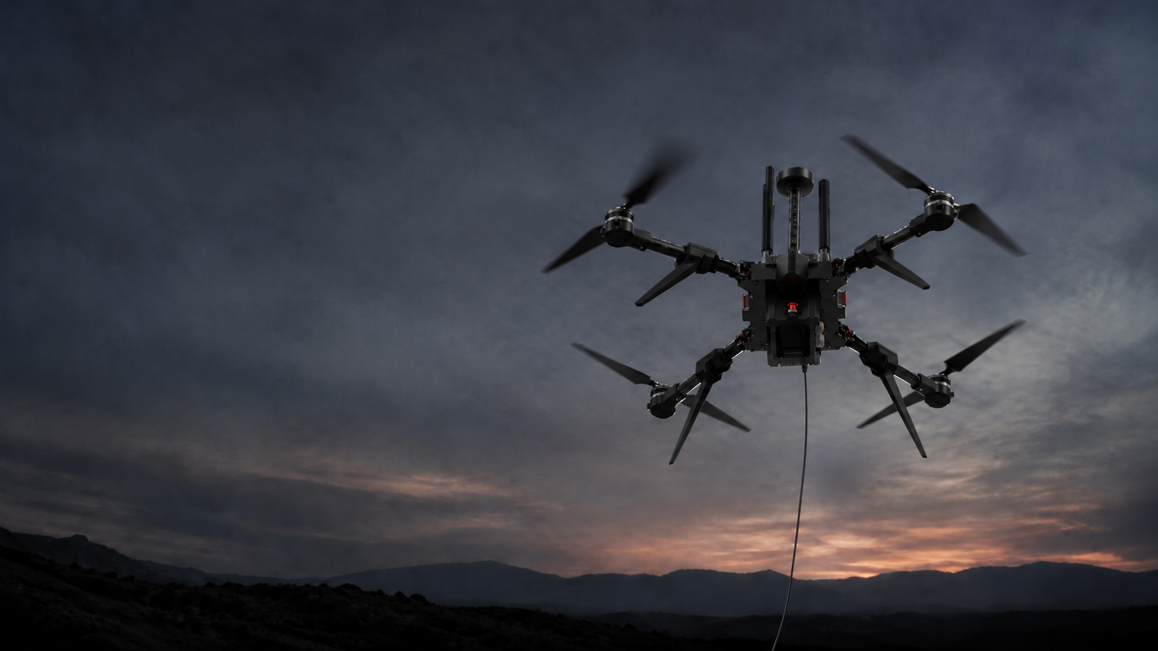 VECTIS Relay M2 als taktisches Relay-UAV für Kommunikationsunterstützung, Datenlink-Erweiterung und IP-basierte Netzwerkabdeckung.